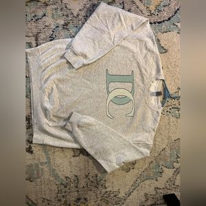 Dc sweater